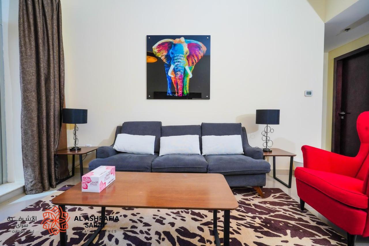 Alashrafia Saray - Wonderful 1br In Sports Apartment Dubai